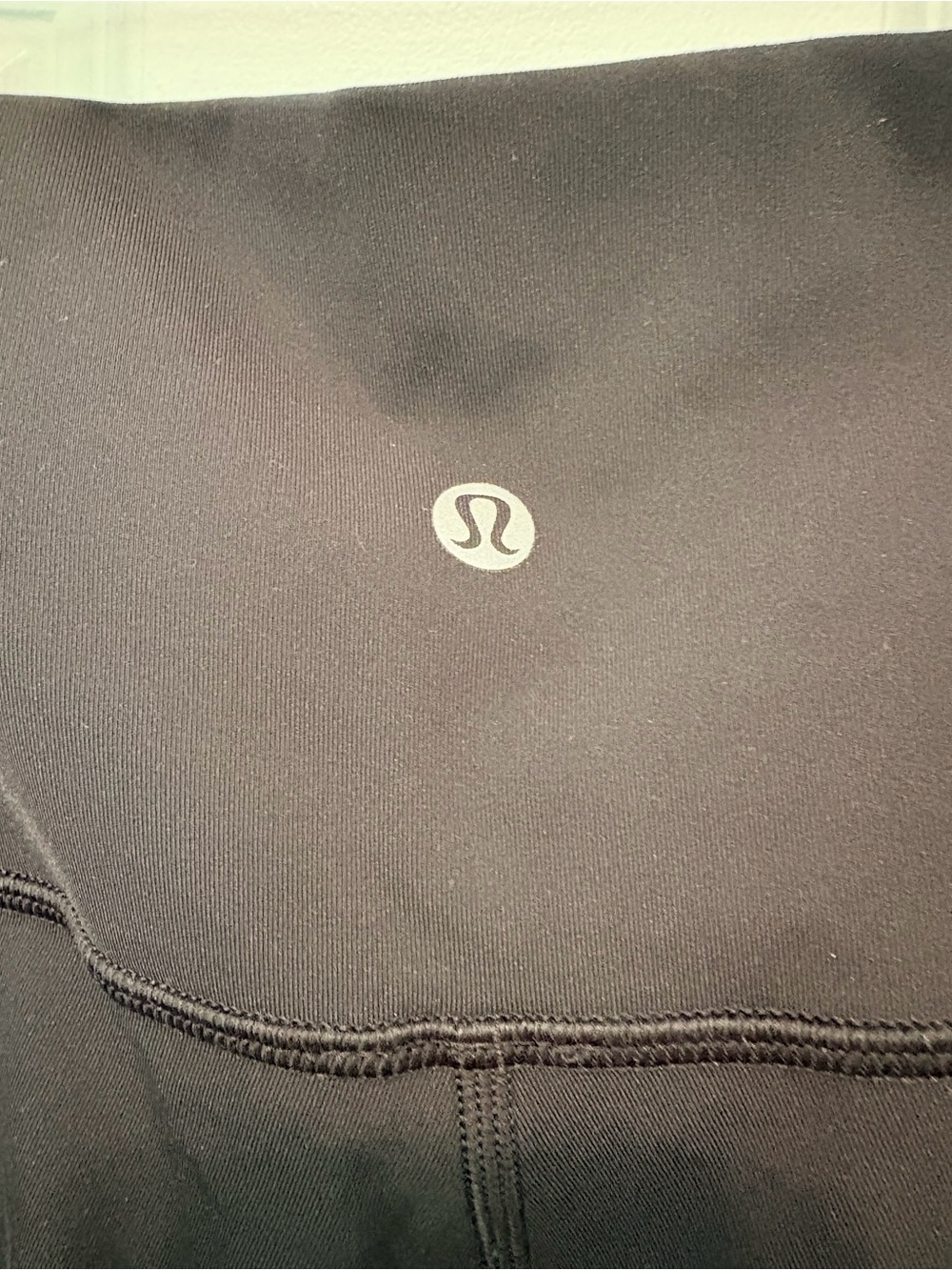 lululemon athletica Black Women's Leggings - Picture 3 of 4